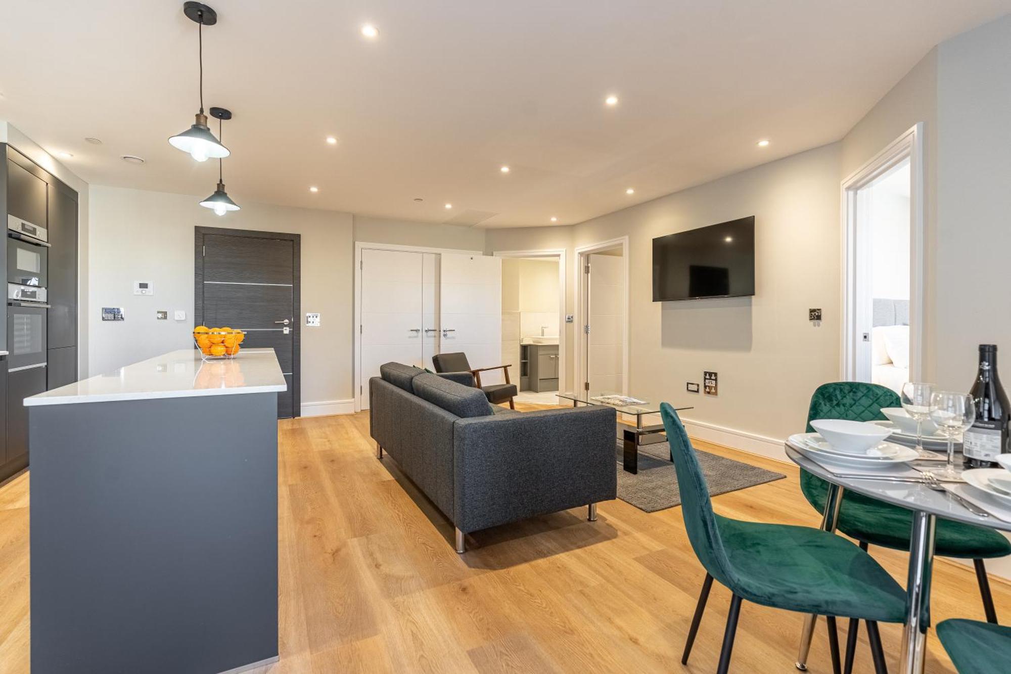 Bond House By Celador Apartments Рединг Екстериор снимка