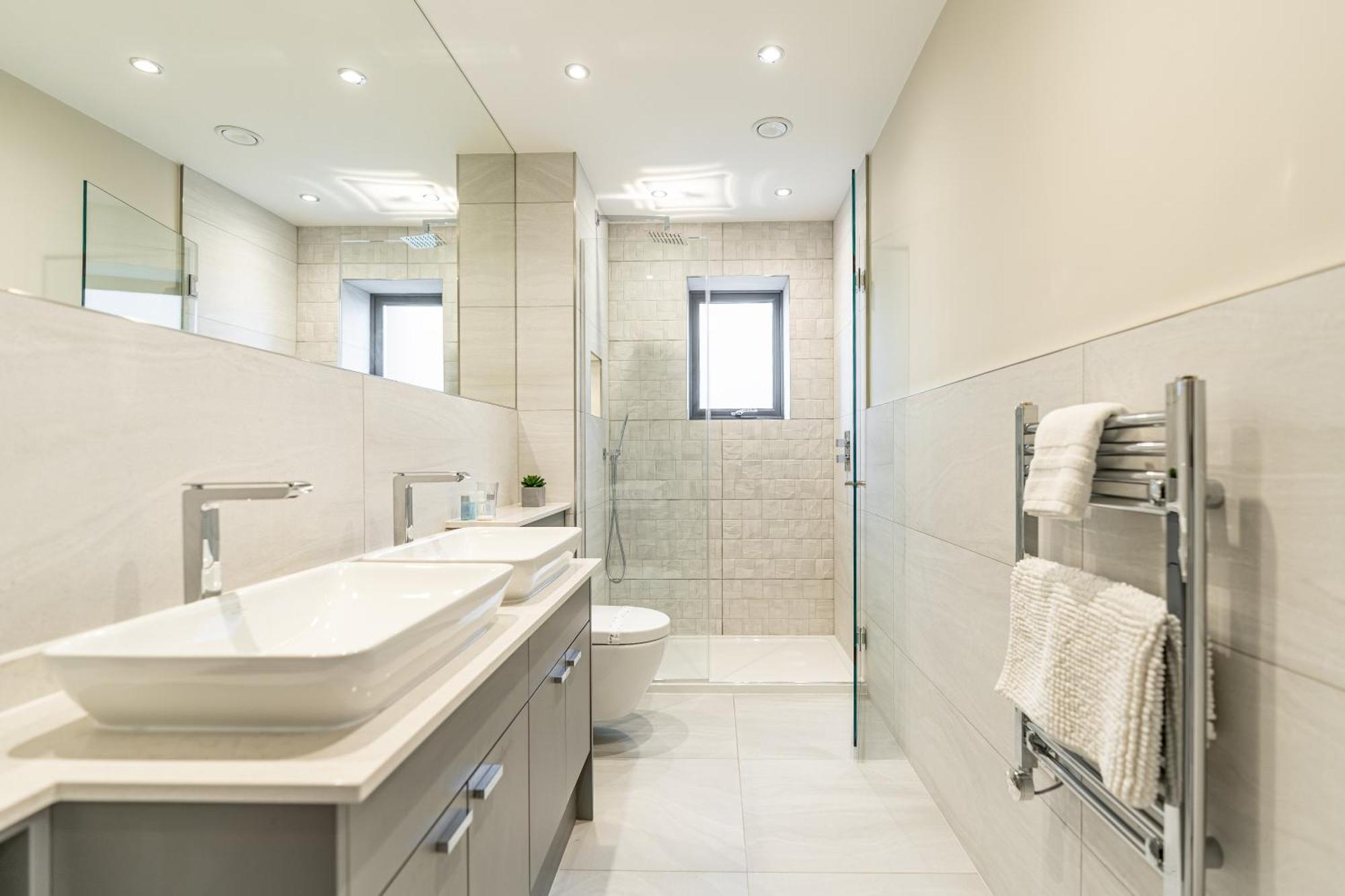 Bond House By Celador Apartments Рединг Екстериор снимка